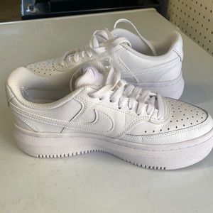 Women's Court Vision Alta Sneaker